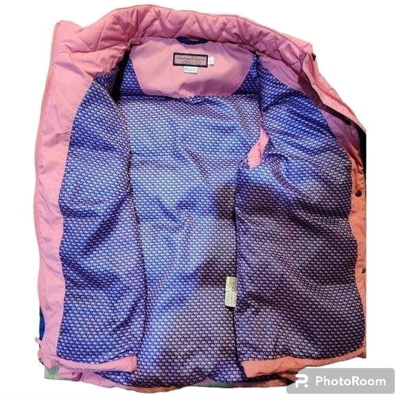 Vinyard Vines Puffer Vest - Picture 6 of 7
